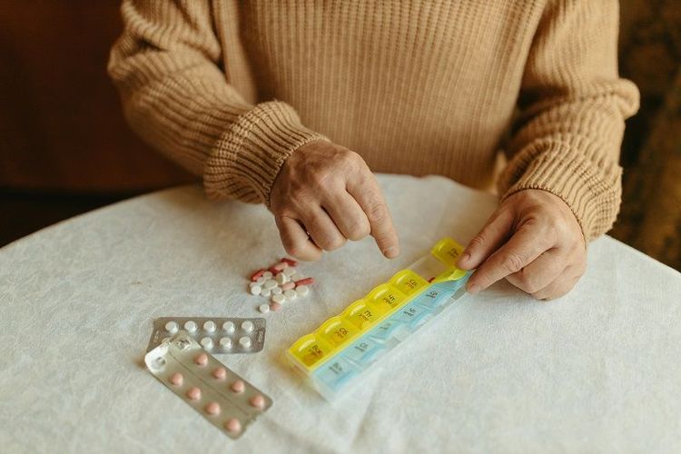 The Medication Adherence Crisis: Why 50% of Seniors Don’t Take Their Pills